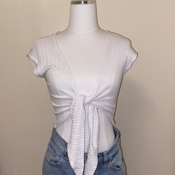 White Ribbed Tie Crop Top - Picture 2 of 5